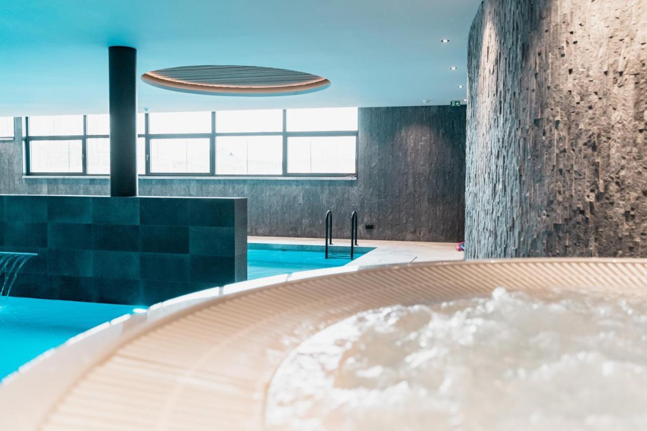 Van Der Valk Hotel Mons Congres & Spa Bagian luar foto