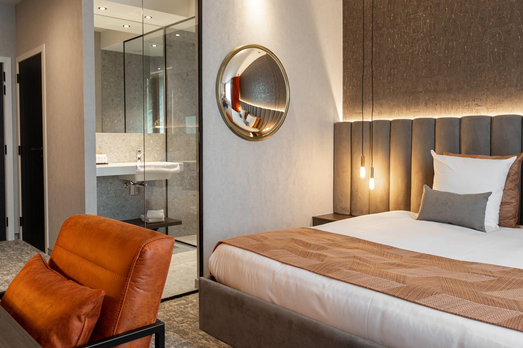 Van Der Valk Hotel Mons Congres & Spa Bagian luar foto