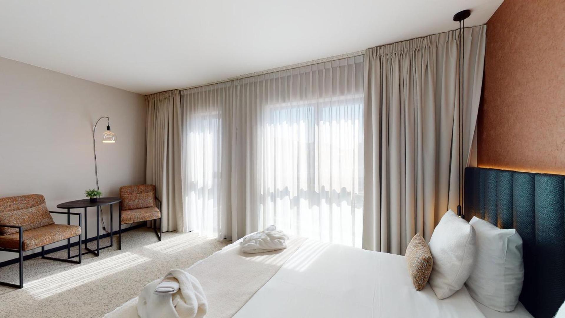 Van Der Valk Hotel Mons Congres & Spa Bagian luar foto