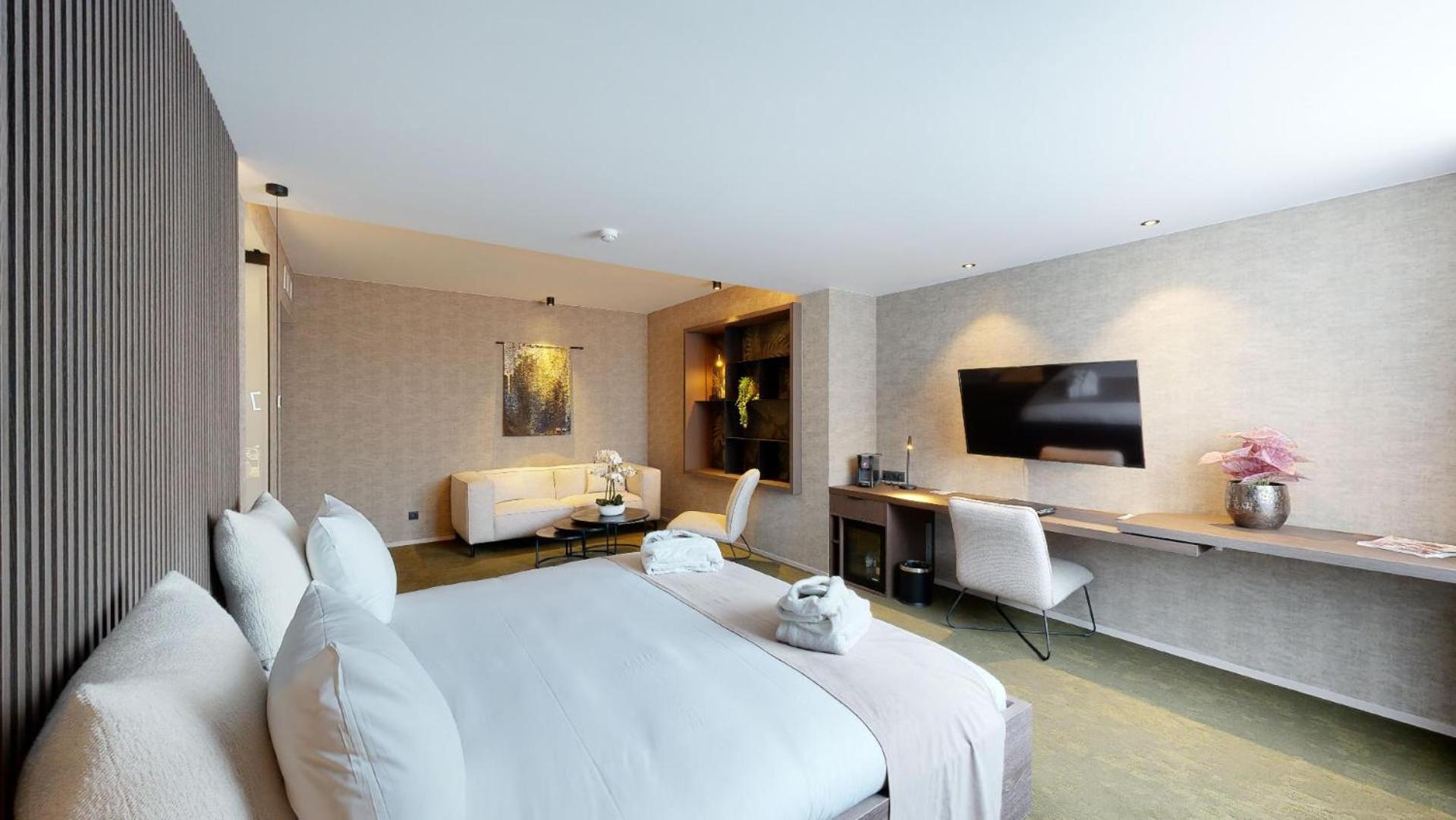 Van Der Valk Hotel Mons Congres & Spa Bagian luar foto
