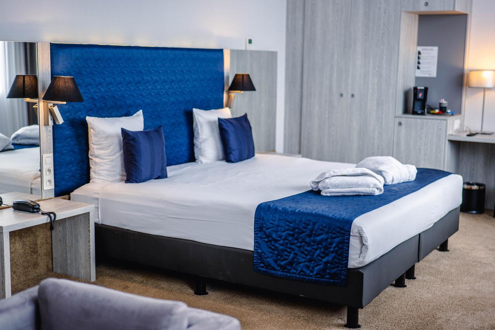 Van Der Valk Hotel Mons Congres & Spa Bagian luar foto
