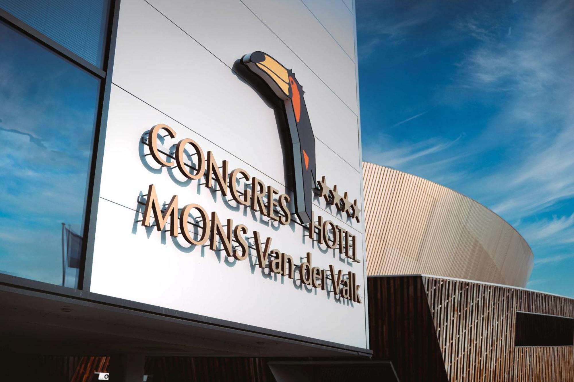 Van Der Valk Hotel Mons Congres & Spa Bagian luar foto