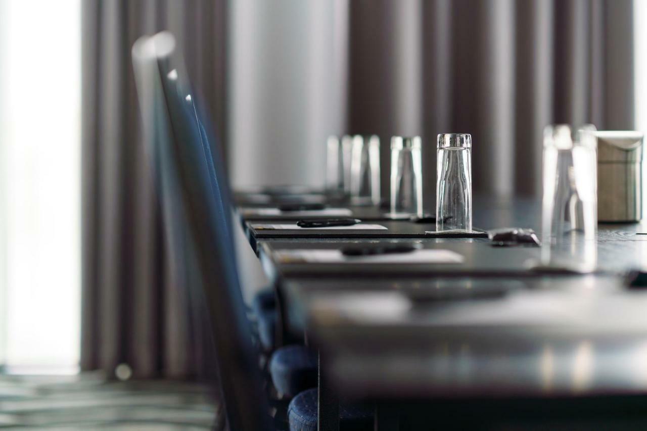 Van Der Valk Hotel Mons Congres & Spa Bagian luar foto
